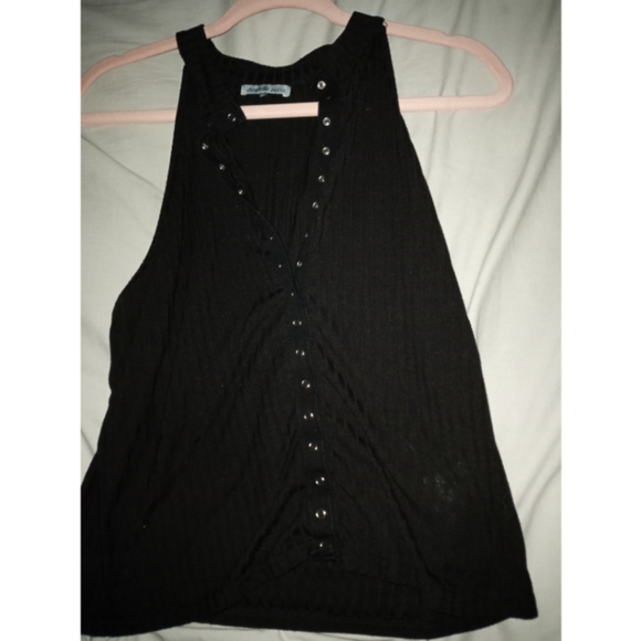 Back snap button crop top - Picture 2 of 2